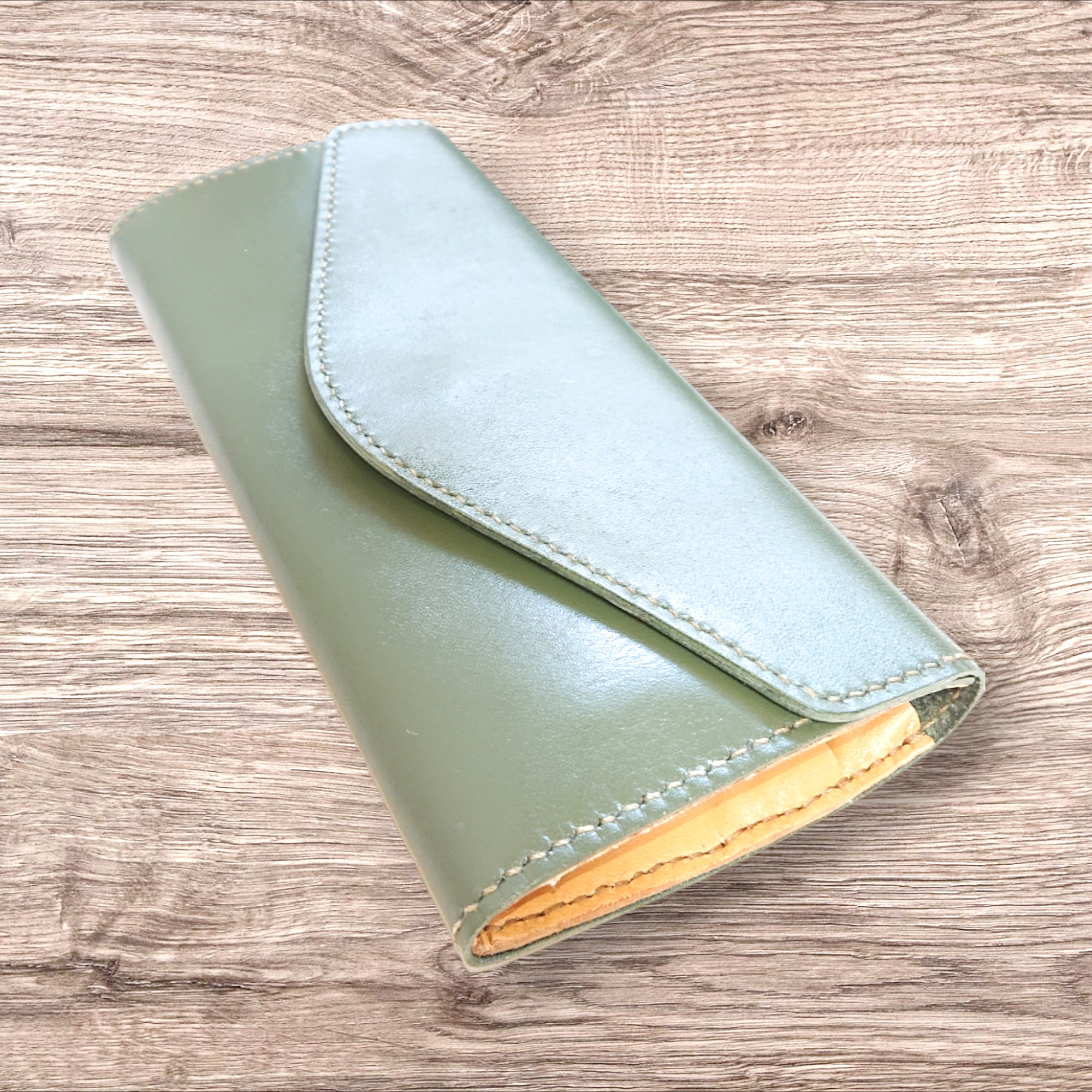 【送料込】 革 レザー 長財布