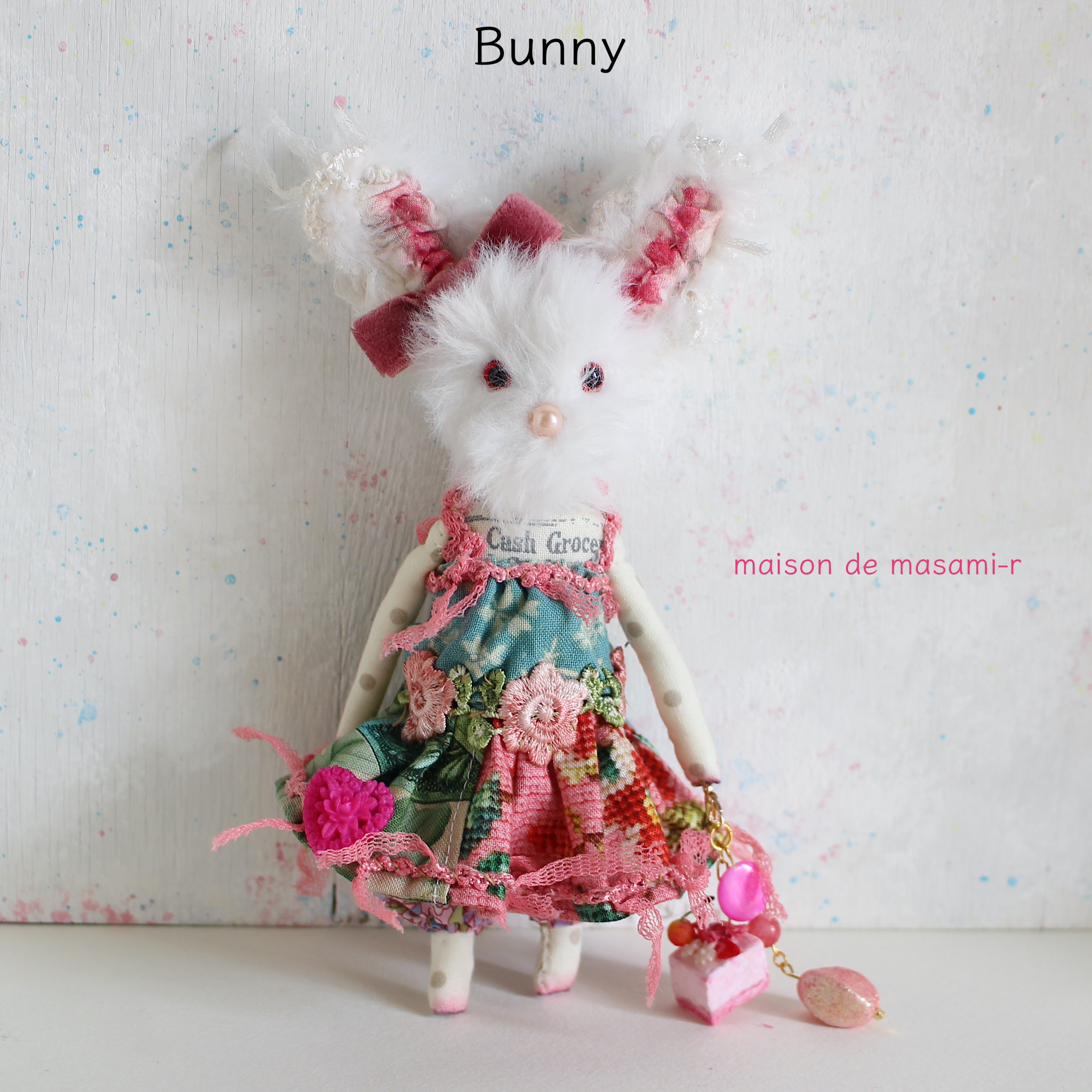 うさぎのミニぬいぐるみ  16cm バックチャーム付き moda