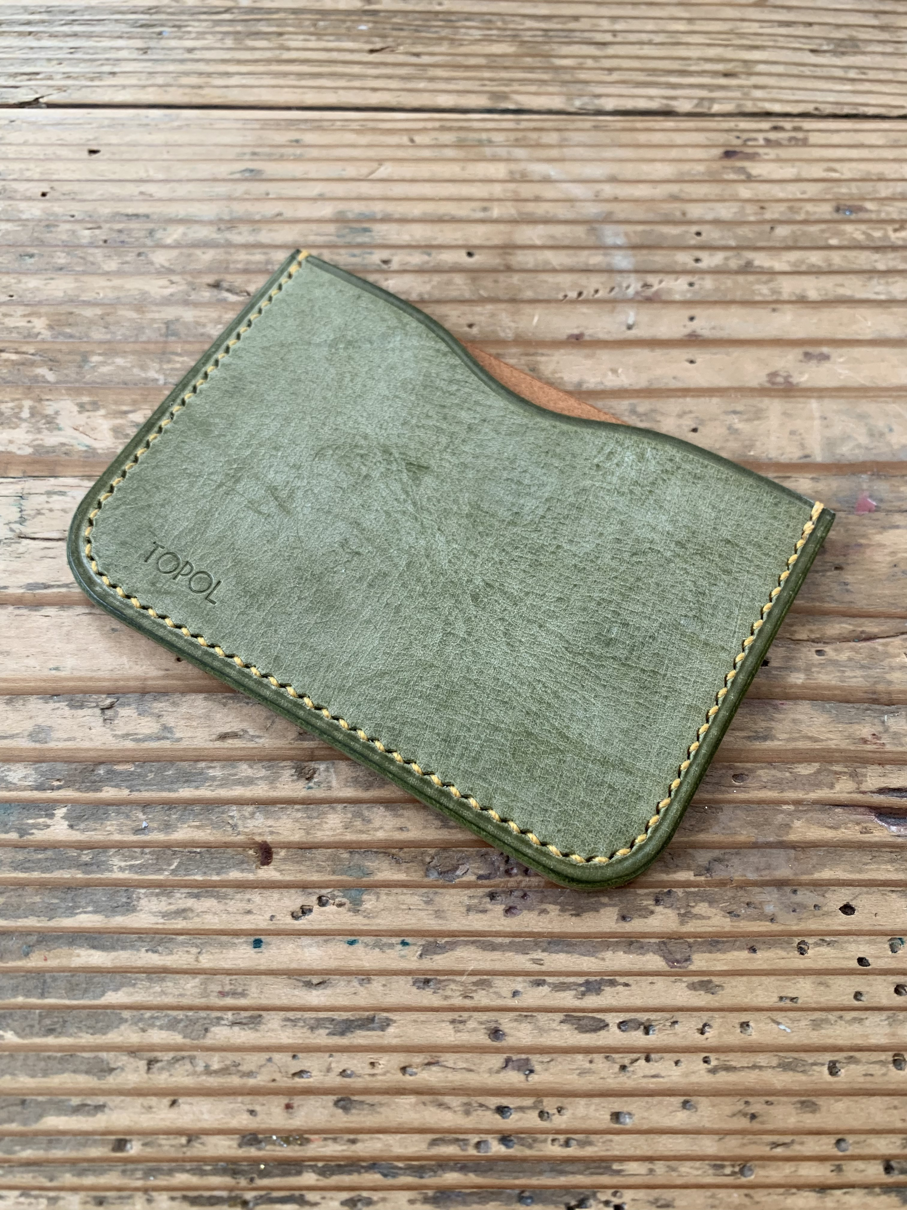 手縫いで創った革のシンプルパスケース『Konpeito - Uji - Topolino 453』