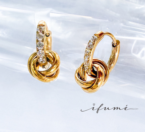 ifumé】つけっぱなしOK！ジルコニアフープのトリニティピアス