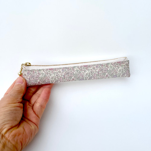 おっしゃれ〜❣️超スリムペンケース リバティラミネート生地ケイティ  