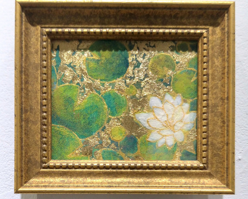額付き原画)睡蓮と水面に映る月 夜空 星 金箔 月明り アート 額付き原画)睡蓮と水面に映る月 夜空 星 金箔 月明り アート