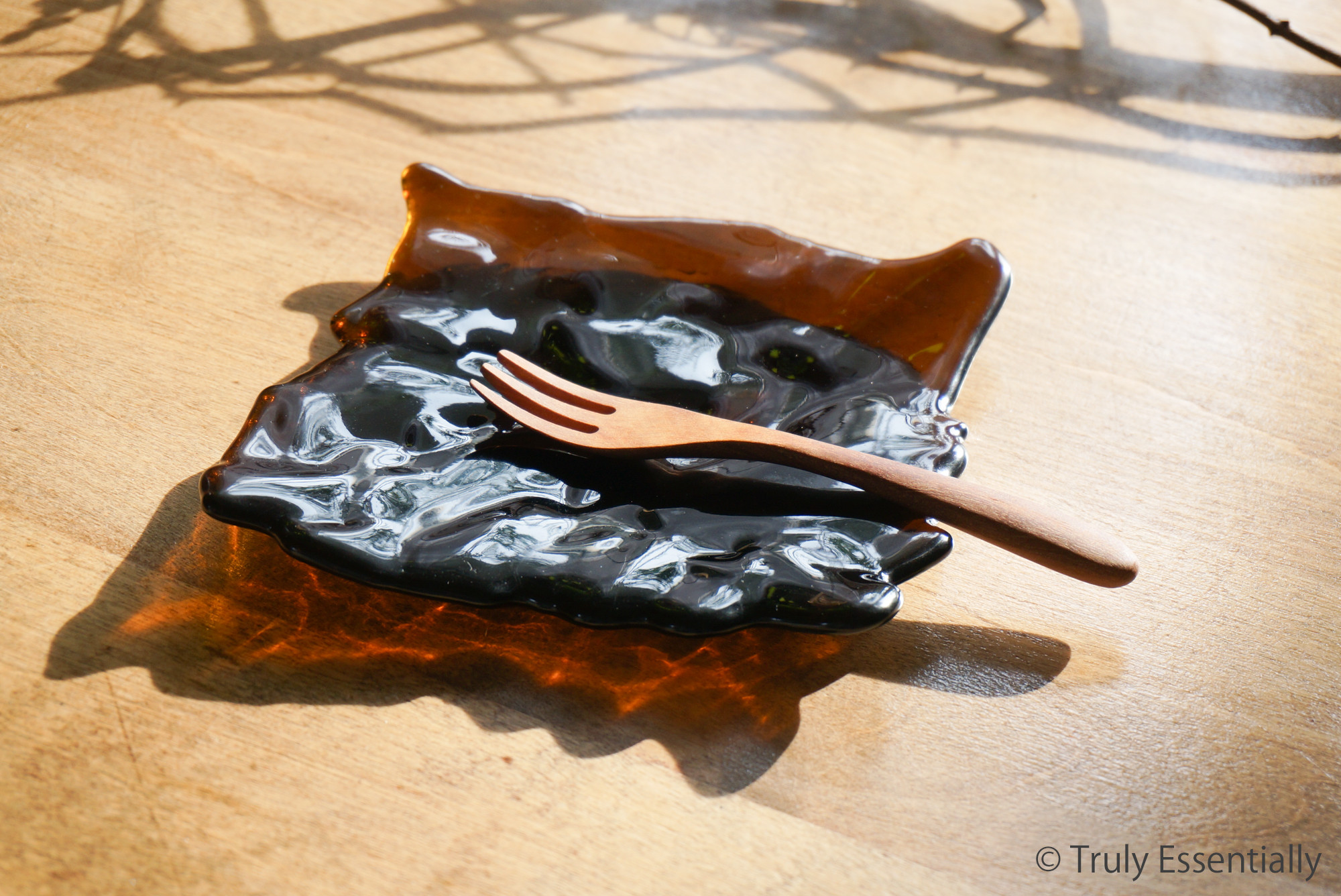 ガラスのトレイ -「茶色のガラス 」● 17cm・茶色・光沢