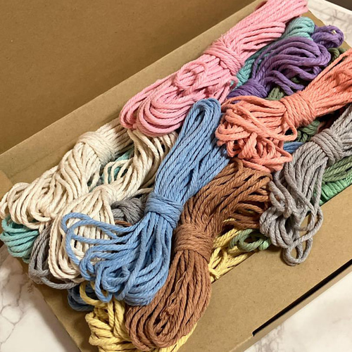 数量限定！！ 福袋 マクラメ糸 山盛り 詰め合わせ 約12本分(10m) 糸