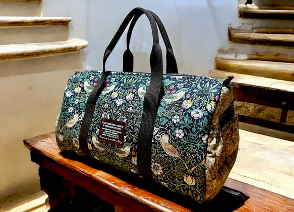 moda fabrics モリスCollectionいちご泥棒生地とクルミ