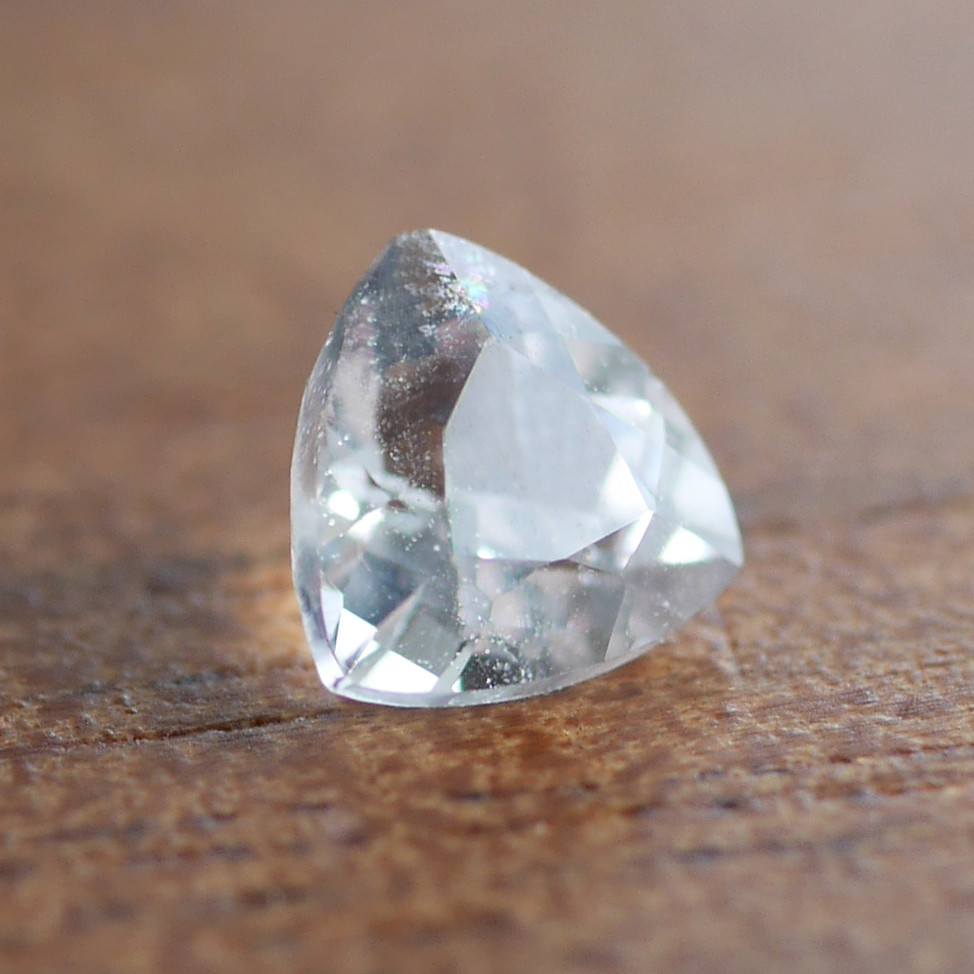 【2月特価】【鑑別済・ソ付き】ルース☆フェナカイト（ロシア・マリシェボ産）2420