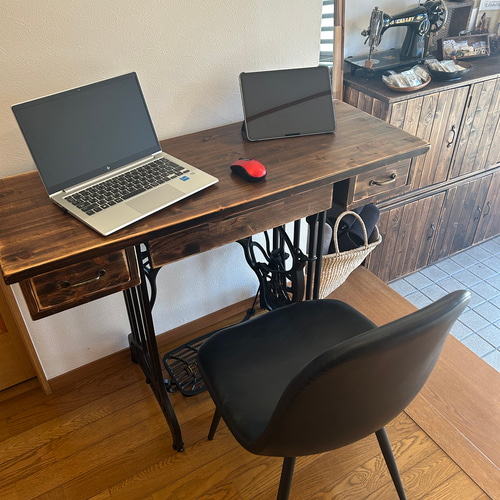 一品物 アンティークで男前なミシンテーブル デスク ミシン台