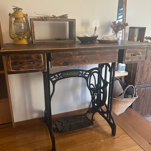 一品物 アンティークで男前なミシンテーブル デスク ミシン台