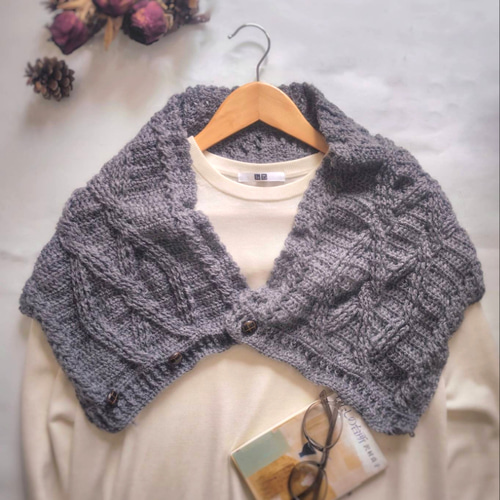 ◇在庫限り◇洗えるウルグアイウール100%ケーブル編み 2wayストール