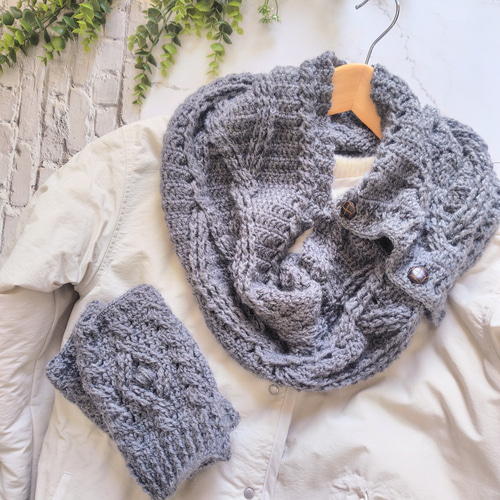 ◇在庫限り◇洗えるウルグアイウール100%ケーブル編み 2wayストール