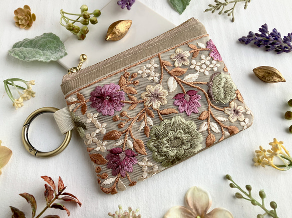 インド刺繍リボン ポケットティッシュケース付きミニポーチ カラビナ