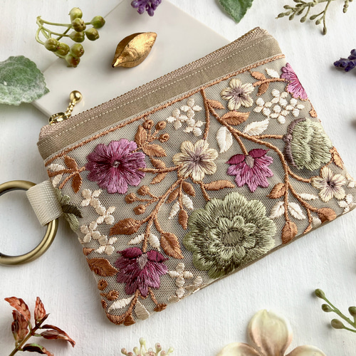 インド刺繍リボン ポケットティッシュケース付きミニポーチ カラビナ