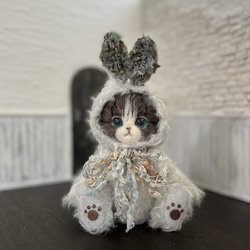 羊毛フェルト　お座り子猫　白猫　スチームパンク　アートドール 羊毛フェルト お座り子猫 白猫 スチームパンク アートドール
