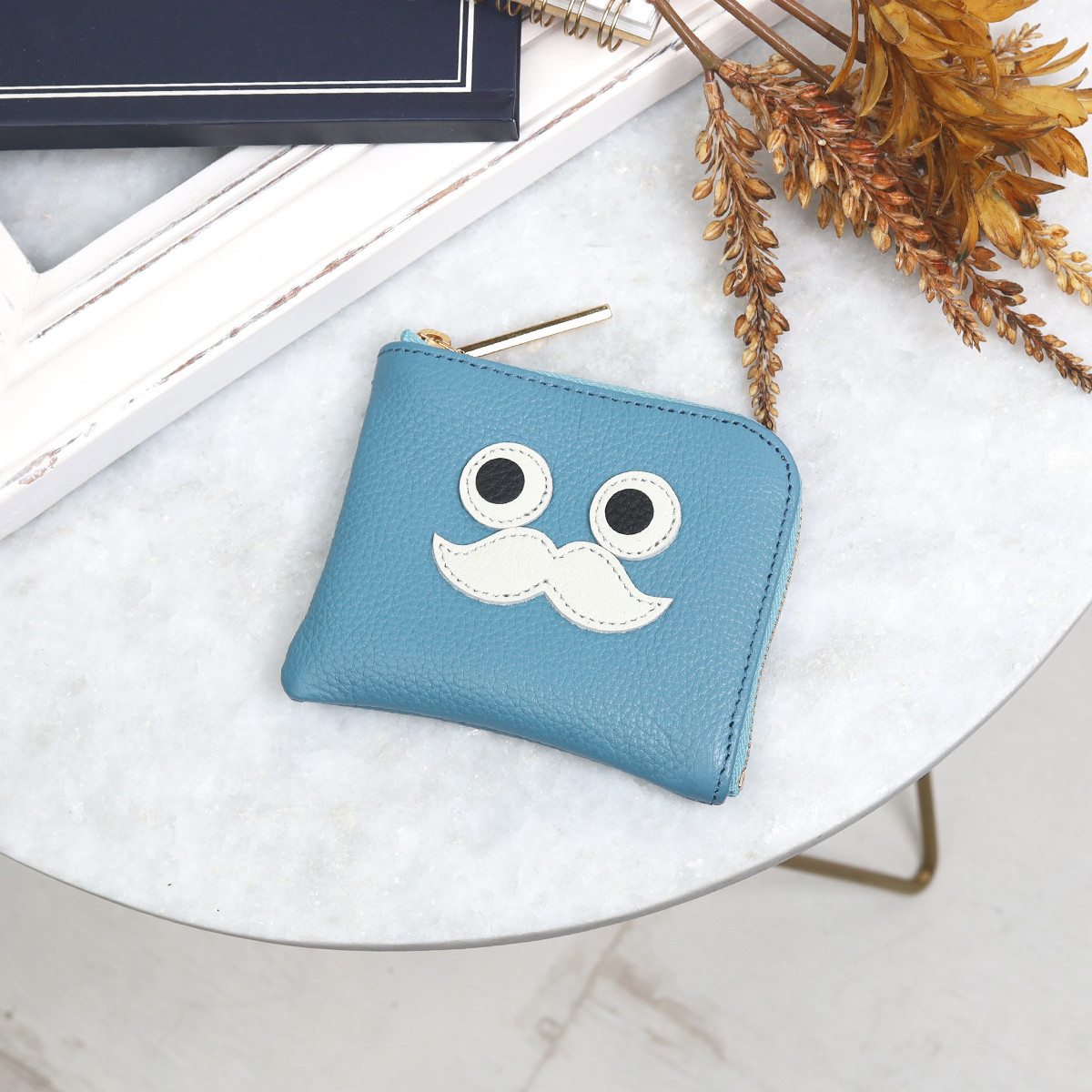 【ブルー/おひげ】高級感のある薄くて軽い/思わず誰かに見せたくなるおひげL字ミニ財布/コンパクト財布