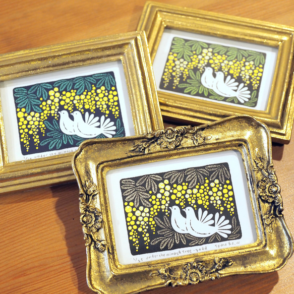 版画 - under the mimosa tree - navy （シルクスクリーンプリント） 4枚目の画像