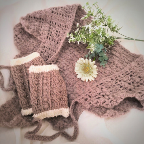 かぎ針編み 花モチーフ三角ストール［ブラウン/茶］｜ふんわりモヘアの