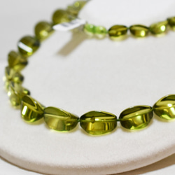 Ж現品限り リトアニア産天然グリーンアンバー72.2㎝ロングネックレス 5枚目の画像