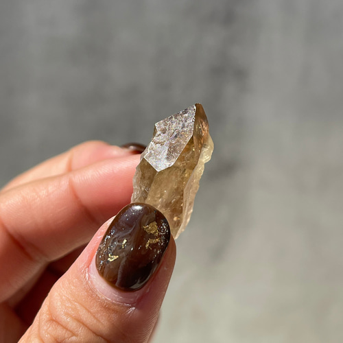 コンゴ産 クンダリーニシトリン（非加熱シトリン）】③ 黄水晶 鉱物