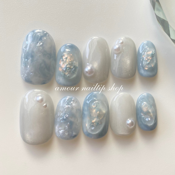 winter blue ネイルチップ　青　水色　ブルー　成人式　ブライダル　結婚式 1枚目の画像