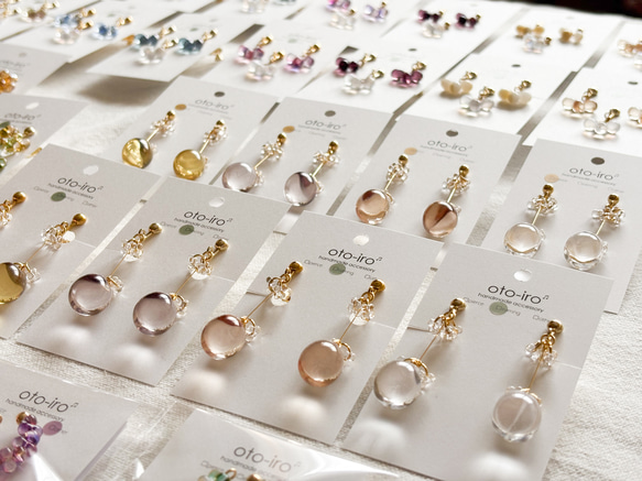 【tear drop】まんまるしずくのピアス/イヤリング　透明　うるつや　シンプル　大人　可愛い♡送料無料♡ 3枚目の画像