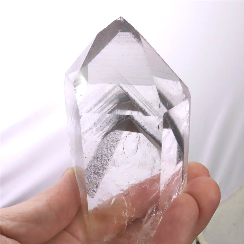 ブラジル産レムリアンシード 5A 原石 千層ブラックファントム レコードキーパー 299g #88731