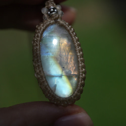 虹の稲妻☆レインボームーンストーン マクラメネックレス 1846