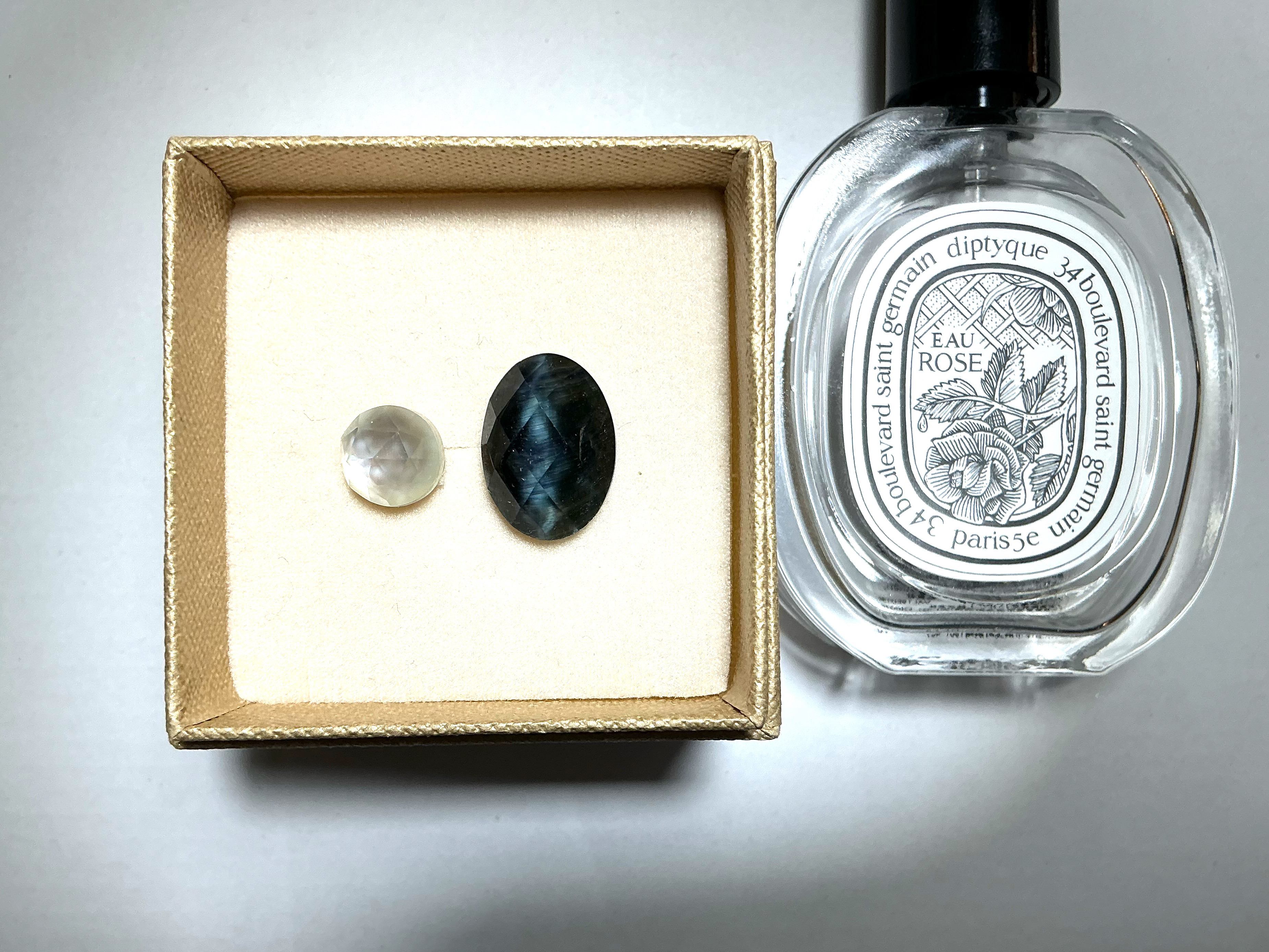 Op.21 『品格のネイビー』大粒ブルータイガーアイ＆シェルローズクォーツ　フリーサイズ