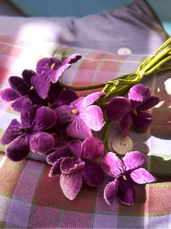 ベルベットのスミレ すみれ色の花束 布花 アンティーク コサージュ