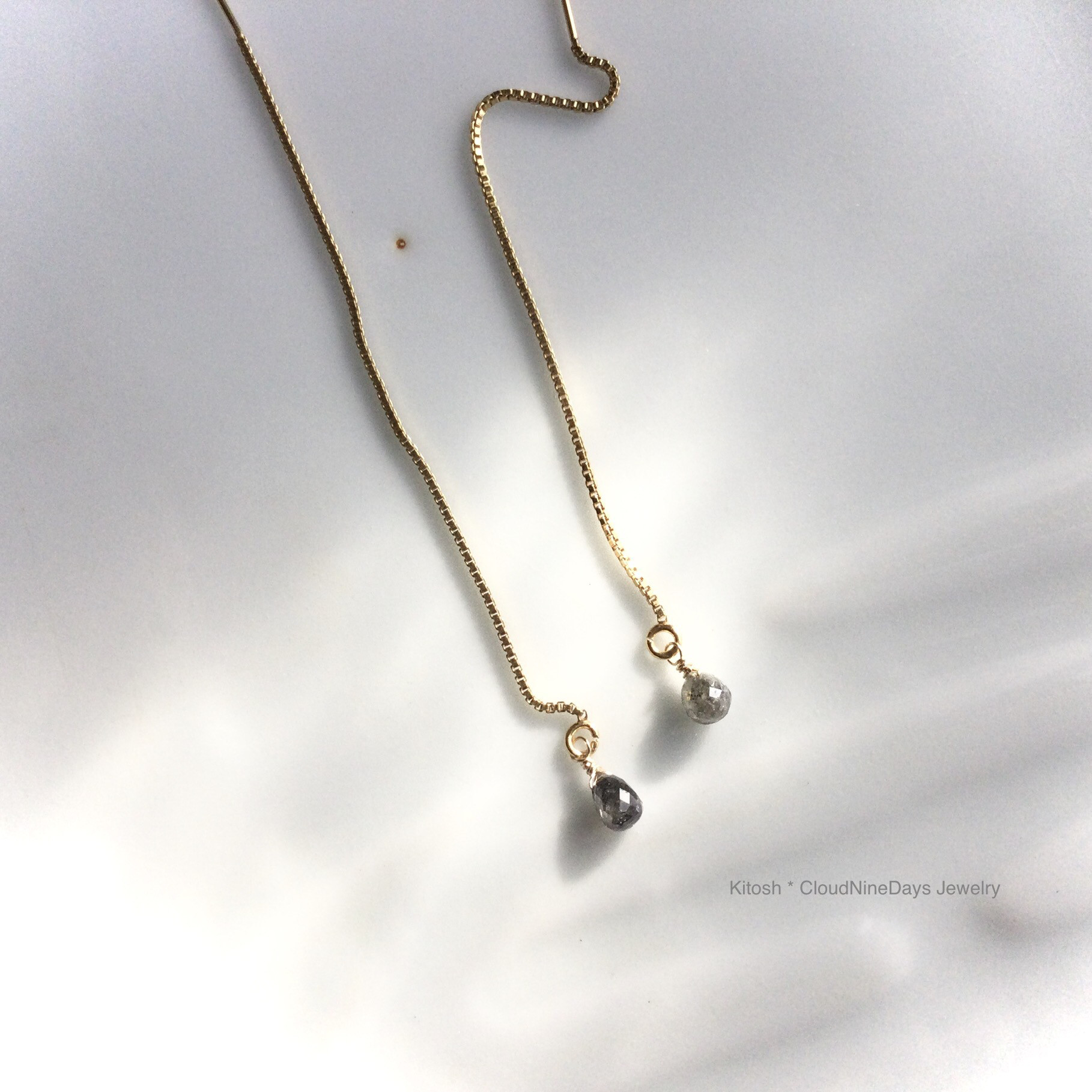 グレイダイヤモンド✳︎アメリカンピアス✳︎14kgf✳︎一粒ピアス✳︎