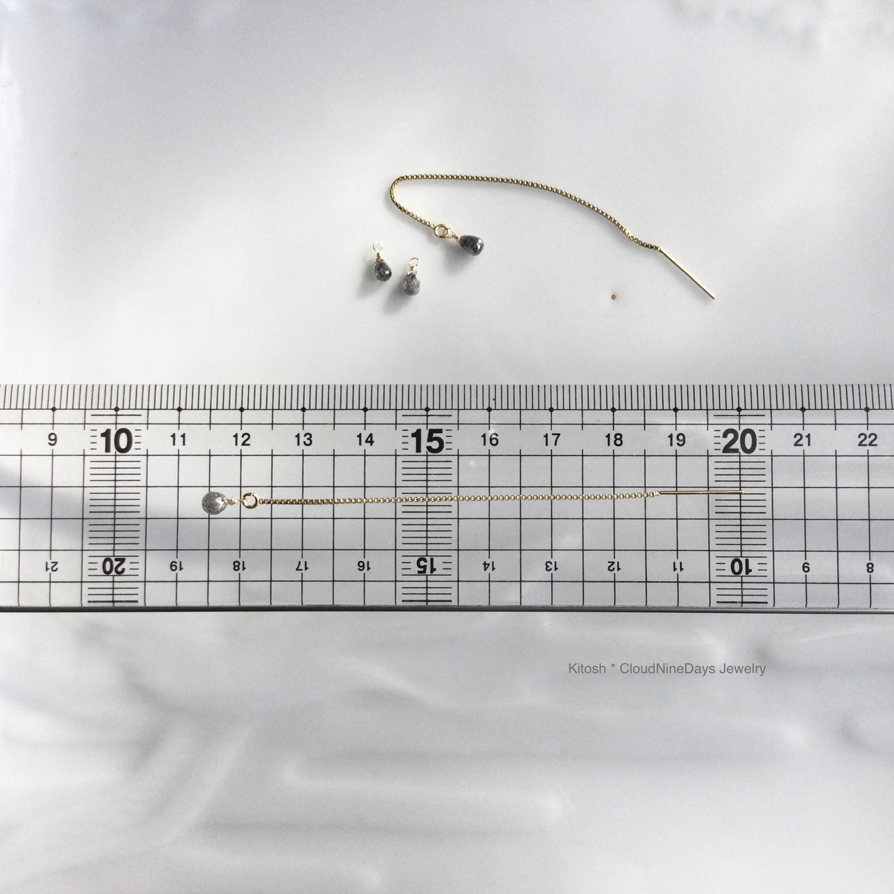 グレイダイヤモンド✳︎アメリカンピアス✳︎14kgf✳︎一粒ピアス✳︎