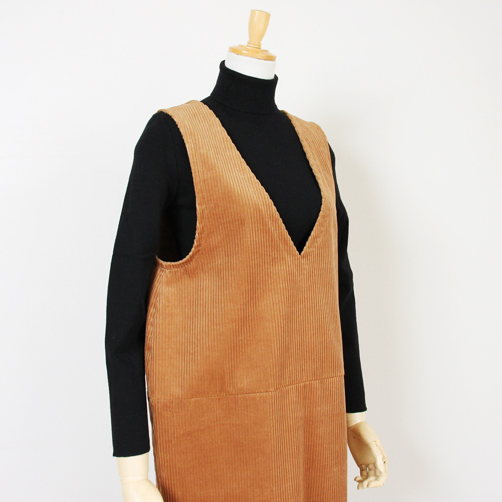 冬物sale c_o_c_o_r_o コーデュロイのジャンパースカート　ライトブラウン