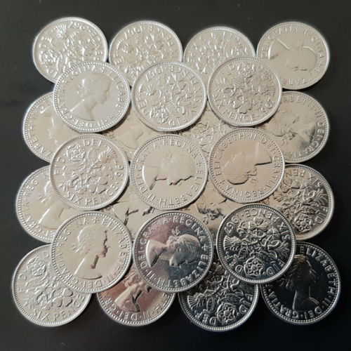 エリザベス女王の英国の幸せのシックスペンス 500枚セット イギリス から エリザベス女王の英国の幸せのシックスペンス 500枚セット