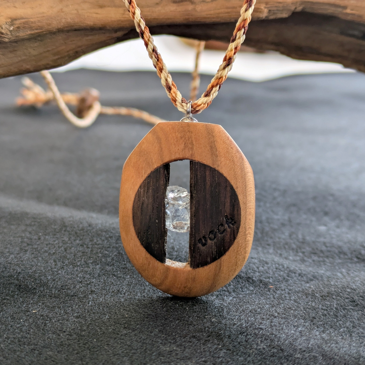 【極寒の自然現象】凍裂ペンダント№4　金属アレルギーフリー