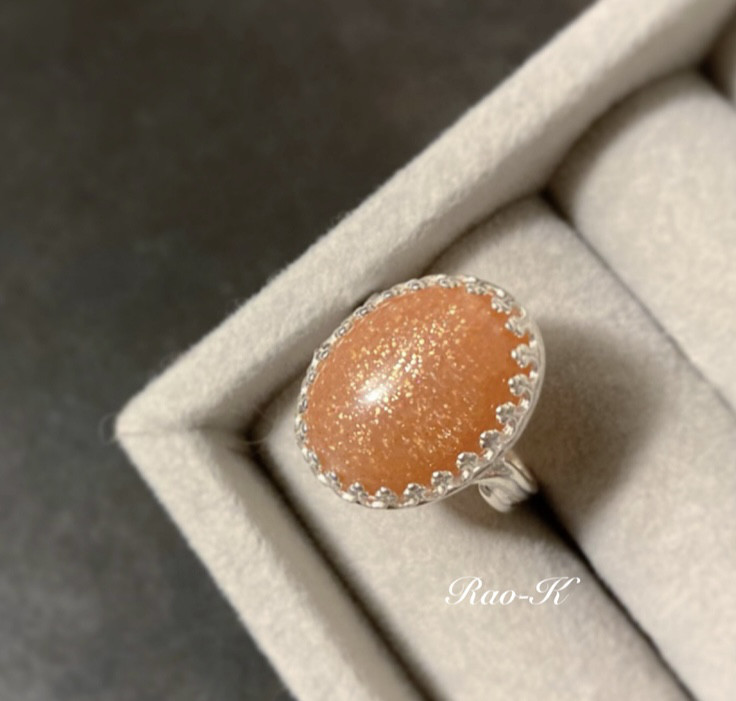 ✨ヨーロピアン・アンティーク調リング〜サンムーンストーン