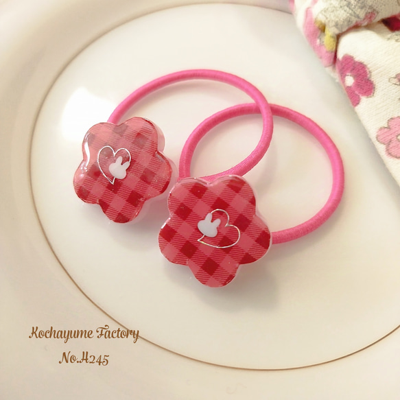 リボンドレスのうさぎちゃん レジンヘアゴム