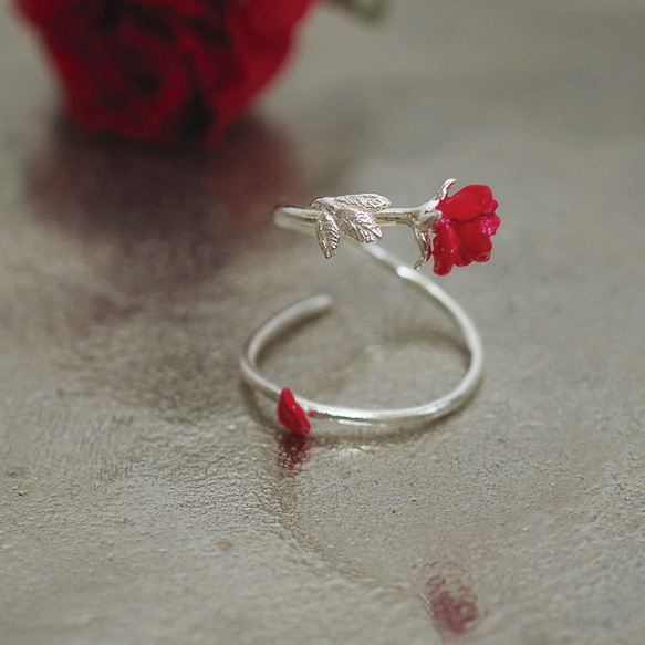 Beauty and the Beast *〜赤い薔薇のリング 〜*(silver×resin