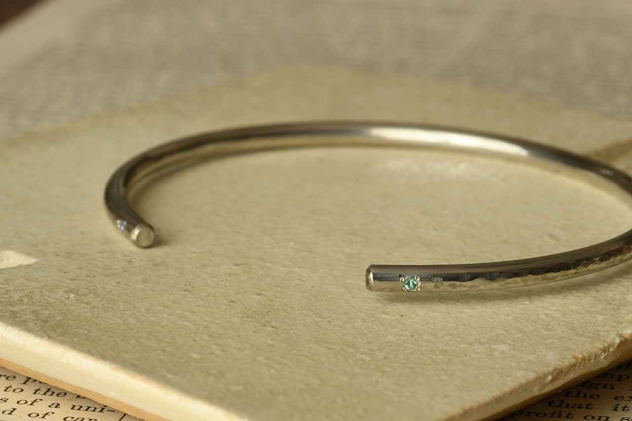 輝き達と共に～エメラルド＆タンザナイト～