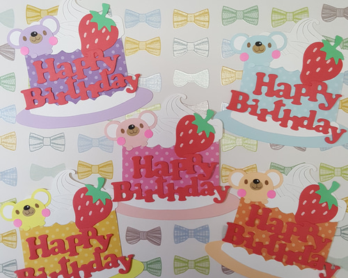 Happybirthday。誕生日。5色ケーキ。プレゼント。アルバム。クラフト