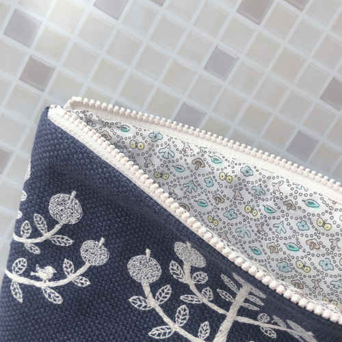 りんご　ハンドメイド まあるいポーチ ミナペルホネン生地使用♪ りんご ハンドメイド まあるいポーチ ミナペルホネン生地使用