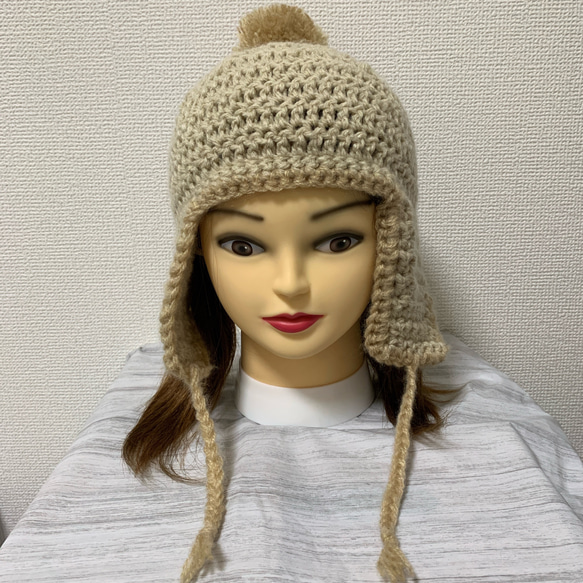 a5】キッズ兼レディース 耳当て付き モヘア ぽんぽん ベージュ ニット