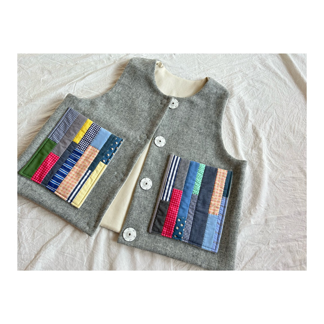 ウールリバーシブルベスト