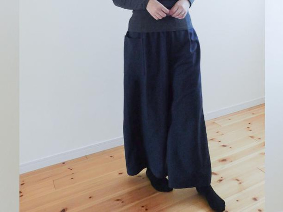 裏起毛であったか☆コットンモールスキンのワイドパンツ・チャコールグレー 13枚目の画像