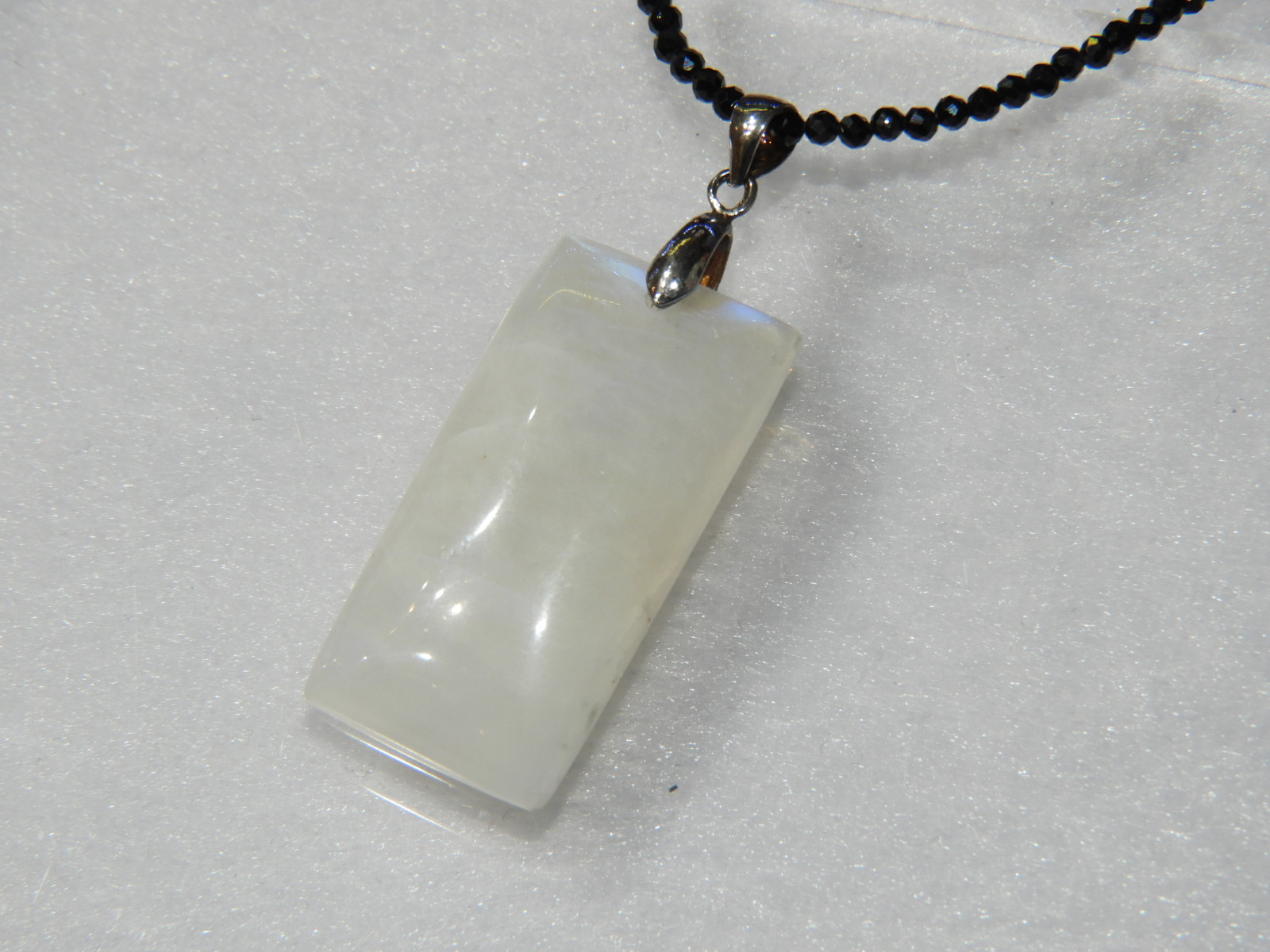 魅惑のレンイボー！ホワイトラブラドライトの一点物ペンダント！メイドインジャパン！　１０