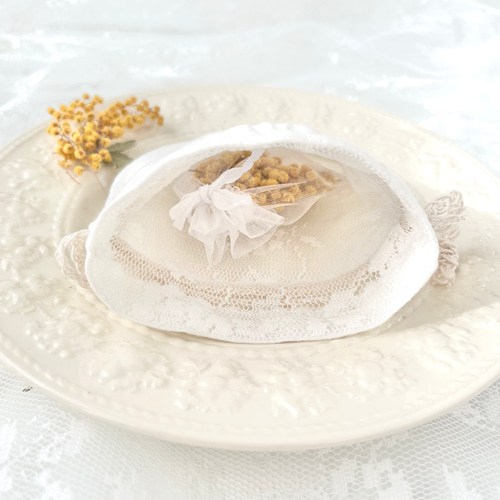 お花の刺繍ポーチとポプリのセット＊ミモザ サシェ 匂い袋 まる