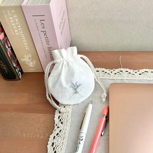 お花の刺繍ポーチとポプリのセット＊ラベンダー サシェ 匂い袋 まる