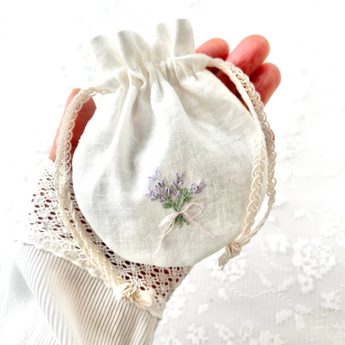 お花の刺繍ポーチとポプリのセット＊ラベンダー サシェ 匂い袋 まる