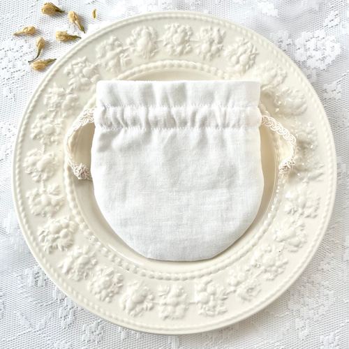 お花の刺繍ポーチサシェ（匂い袋）＊ジャスミン（食品グレイド）と天然
