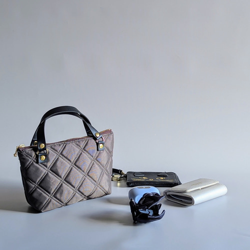 ミニバッグ ショルダーバッグにもok //3way メイクポーチ 撥水加工