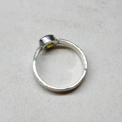 イエローサファイア シルバーリング 槌目 天然石 シルバー925 SV925