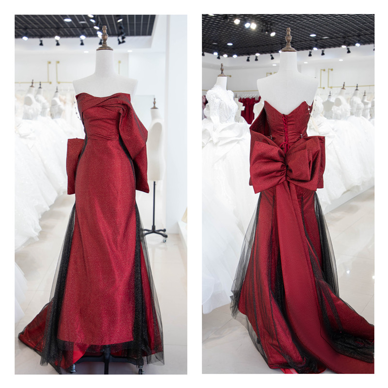 ボルドー色 高級 ベアトップ   カラードレス 美品 エレガント 豪華リボン  花嫁 パーティー 音楽会M06